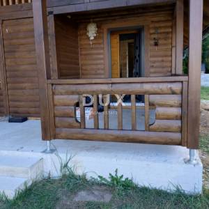 GORSKI KOTAR, LIČ - Samostojeća drvena kuća u završnoj fazi, na osami