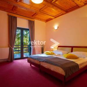 Gorski kotar, objekt za turizam, na rubu Nacionalnog parka