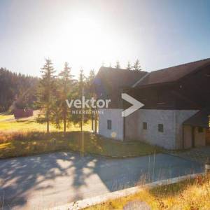 Gorski kotar, objekt za turizam, na rubu Nacionalnog parka