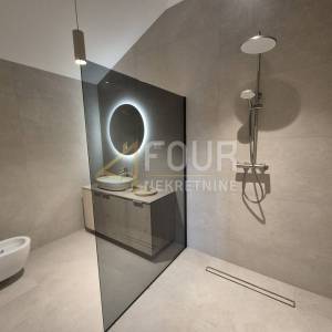 Gorski kotar, Ravna Gora, nova moderna vila s bazenom