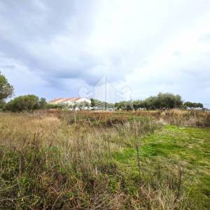 Građevinsko zemljište-1. red do mora – Privlaka