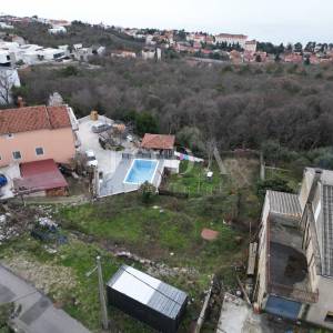 Građevinsko zemljište 430 m² s pogledom na more – Crikvenica