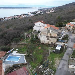 Građevinsko zemljište 430 m² s pogledom na more – Crikvenica