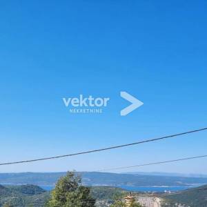 Grižane, obiteljska kuća s otvorenim pogledom