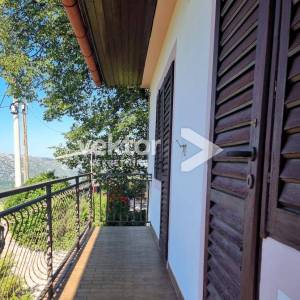 Grižane, obiteljska kuća s otvorenim pogledom