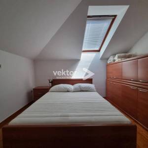 Ičići, dvoetažni stan s pogledom na more, 500 m od plaže