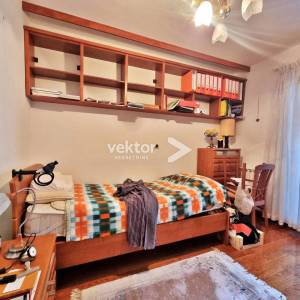 Ičići – Jednosoban stan s dnevnim boravkom, pogledom na more i garažom