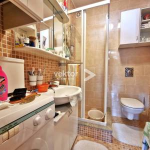 Ičići – Jednosoban stan s dnevnim boravkom, pogledom na more i garažom