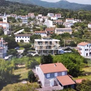 Ičići-okolica, zemljište s panoramskim pogledom na more