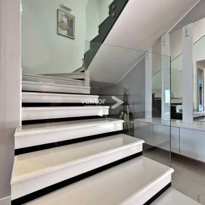 Ika, Opatija, okolica, moderna kuća s bazenom i pogledom na more