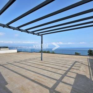 Ika, Opatija, okolica, moderna kuća s bazenom i pogledom na more