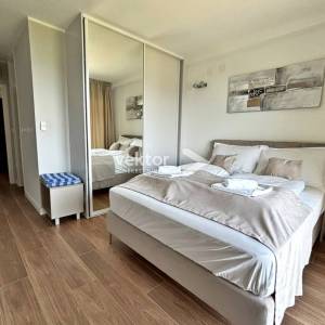 Ika, Opatija, okolica, moderna kuća s bazenom i pogledom na more