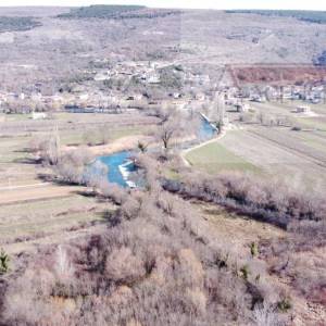 Imotski 11430 m2 građevinsko zemljište - novo u ponudi!