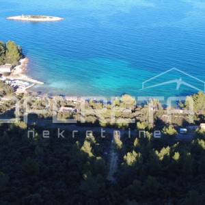 Investicijsko zemljište 722 m2 s pogledom na more – Blaće, Korčula