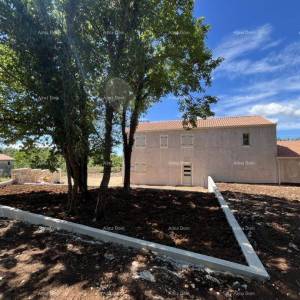 Istarska stancija na prodaju, okolica Grožnjana