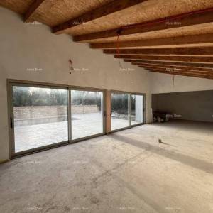 Istarska stancija na prodaju, okolica Grožnjana