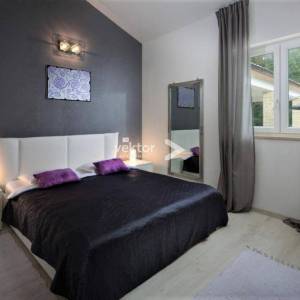 Istarska vila s bazenom i 1.500m2 uređene okućnice