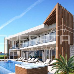 Istra, Kaštelir-urbana vila s pogledom na more
