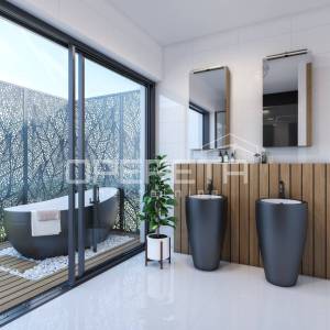 Istra, Kaštelir-urbana vila s pogledom na more
