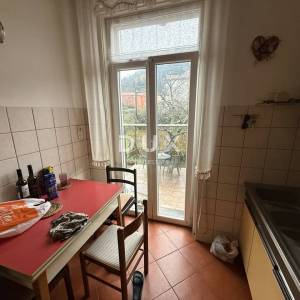 ISTRA - LABIN - VILETE - Stan u prizemlju s konobom i vrtom