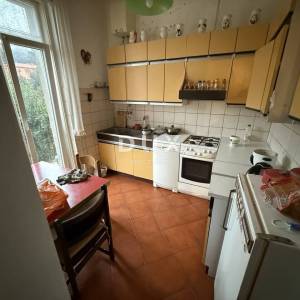 ISTRA - LABIN - VILETE - Stan u prizemlju s konobom i vrtom