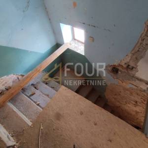 Istra, Ližnjan- centar, dvojna kuća P+1