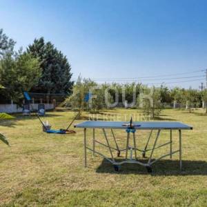 Istra, Marčana - okolica, samostojeća kuća s velikom okućnicom