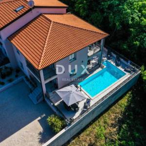 ISTRA, POREČ - Prekrasna kuća s vrtom i bazenom