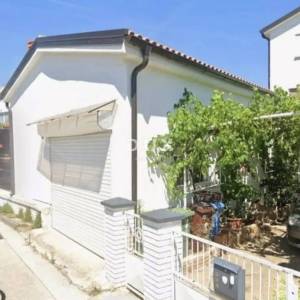 ISTRA, PULA - Samostojeća kuća s okućnicom