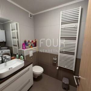 Istra, Pula, Veruda, 2s+db, 74.60m2, terasa