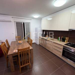 Istra, Pula, Veruda, 2s+db, 74.60m2, terasa