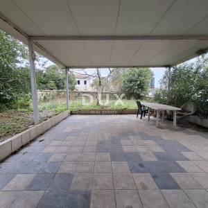ISTRA, ROVINJ - Stan s povijesnim karakterom 300 m od mora