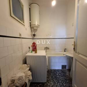 ISTRA, ROVINJ - Stan s povijesnim karakterom 300 m od mora
