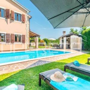 Istra, Svetvinčenat, dugoročni najam vile sa bazenom, 4 spavaće sobe