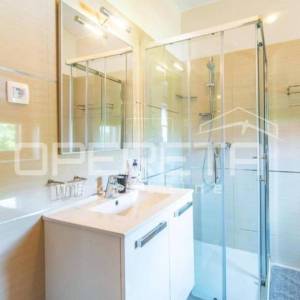 Istra, Svetvinčenat, dugoročni najam vile sa bazenom, 4 spavaće sobe