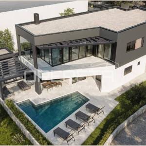 Istra, Vodnjan, moderna vila sa pogledom na more, odlična lokacija