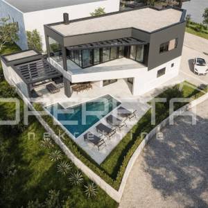 Istra, Vodnjan, moderna vila sa pogledom na more, odlična lokacija