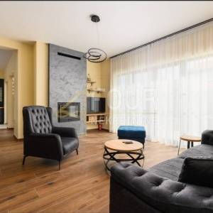 Istra, Žminj - okolica, samostojeća kuća s bazenom