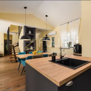 Istra, Žminj - okolica, samostojeća kuća s bazenom