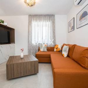 ISTRA, BALE (OKOLICA) - Dva renovirana stambena objekta na odličnoj lokaciji, prilika!