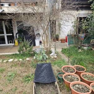 ISTRA,PULA - Prizemna etaža kuće s dva stana, 2 terase i vrtom