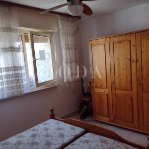 Jablanac kuća blizu mora