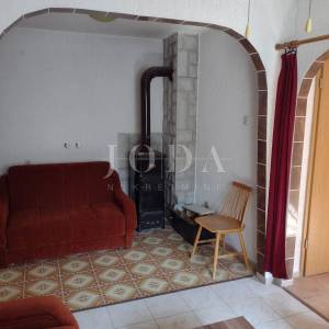 Jablanac kuća blizu mora