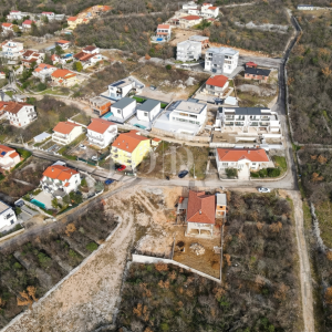 Jadranovo građevinski teren s pogledom na more