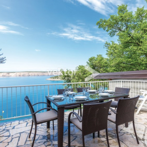 Jadranovo, kuća iznad mora!