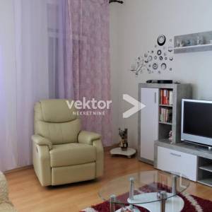 Jadranovo, kuća s pogledom na more