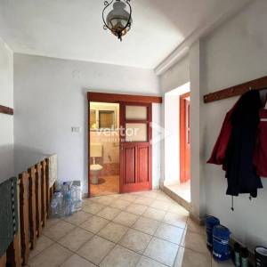 Jasenak, kuća za uređenje u blizini skijališta