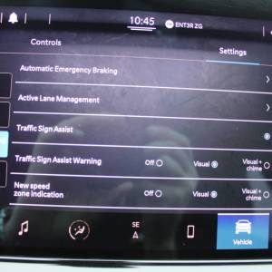 Jeep Compass 1.3 T4 S AUTOMATIK *LED,NAVIGACIJA,KAMERA*