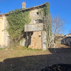 Kamena istarska kuća za adaptaciju,SVETVINČENAT okolica