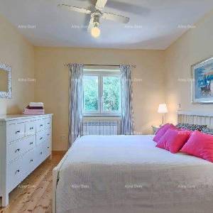 Kamena vila u blizini Pule!